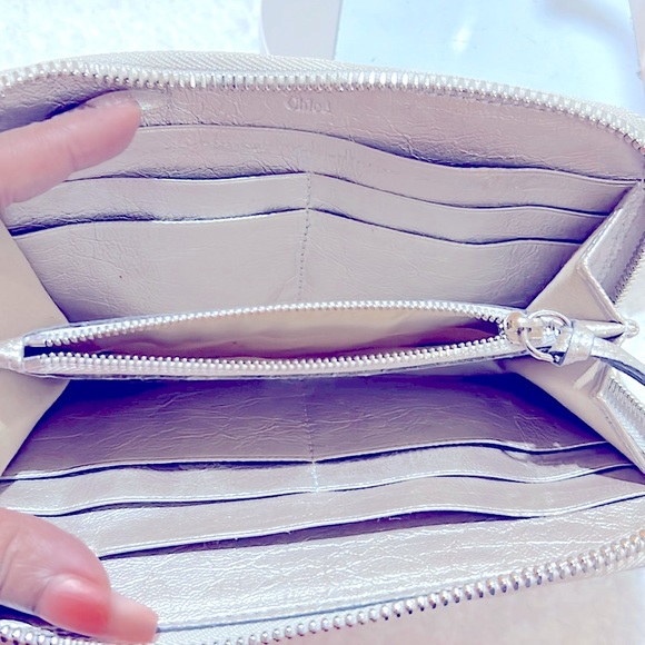 Chloe Silver/Gold Wallet EUC Free Jewelry Earrings, Chain, Sunglasses &DustBag - Picture 6 of 14